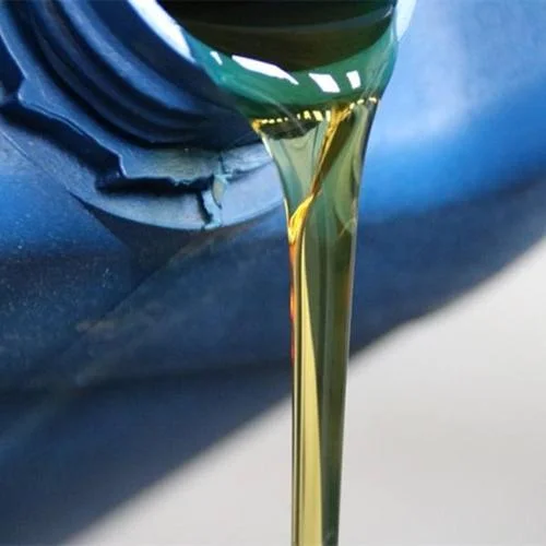 Polyol pouring out of a 200L steel drum — refrigerator-grade PU raw material